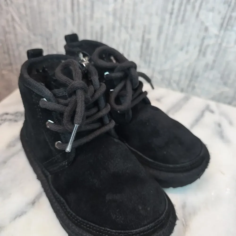 UGG Neumel II Unisex Kid's Chukka Boot Color Black Sz 10